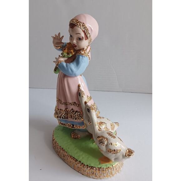 Vintage Ceramic Holland Mold Dutch Girl Geese Bouquet Glazed Gold Gilt - Picture 5 of 16